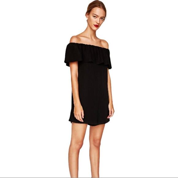 NWT Zara Bardot Off The Shoulder Short Frilled Minimalist Romper in Black XS - Picture 1 of 14